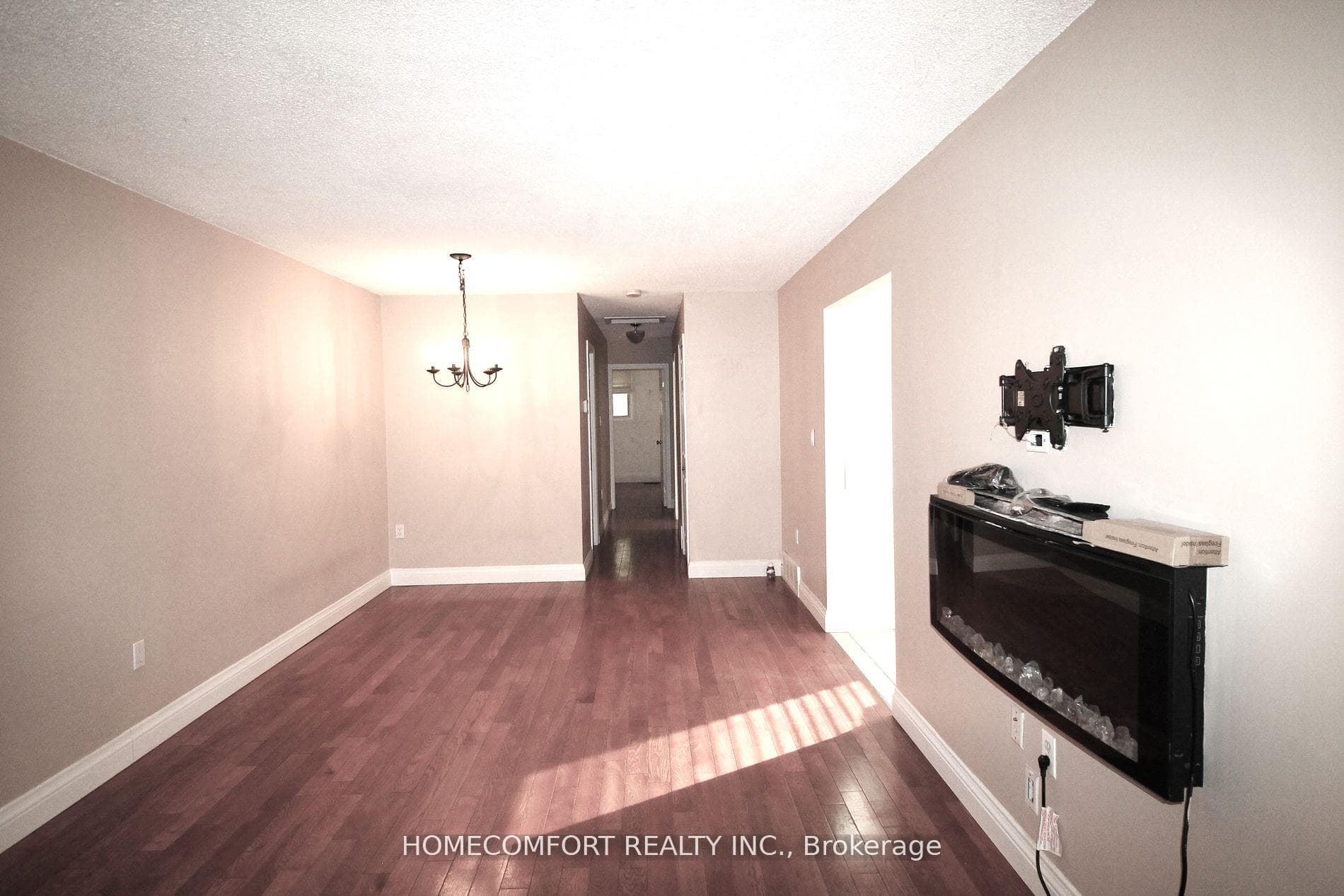 2406 Kirstie Court photo 6