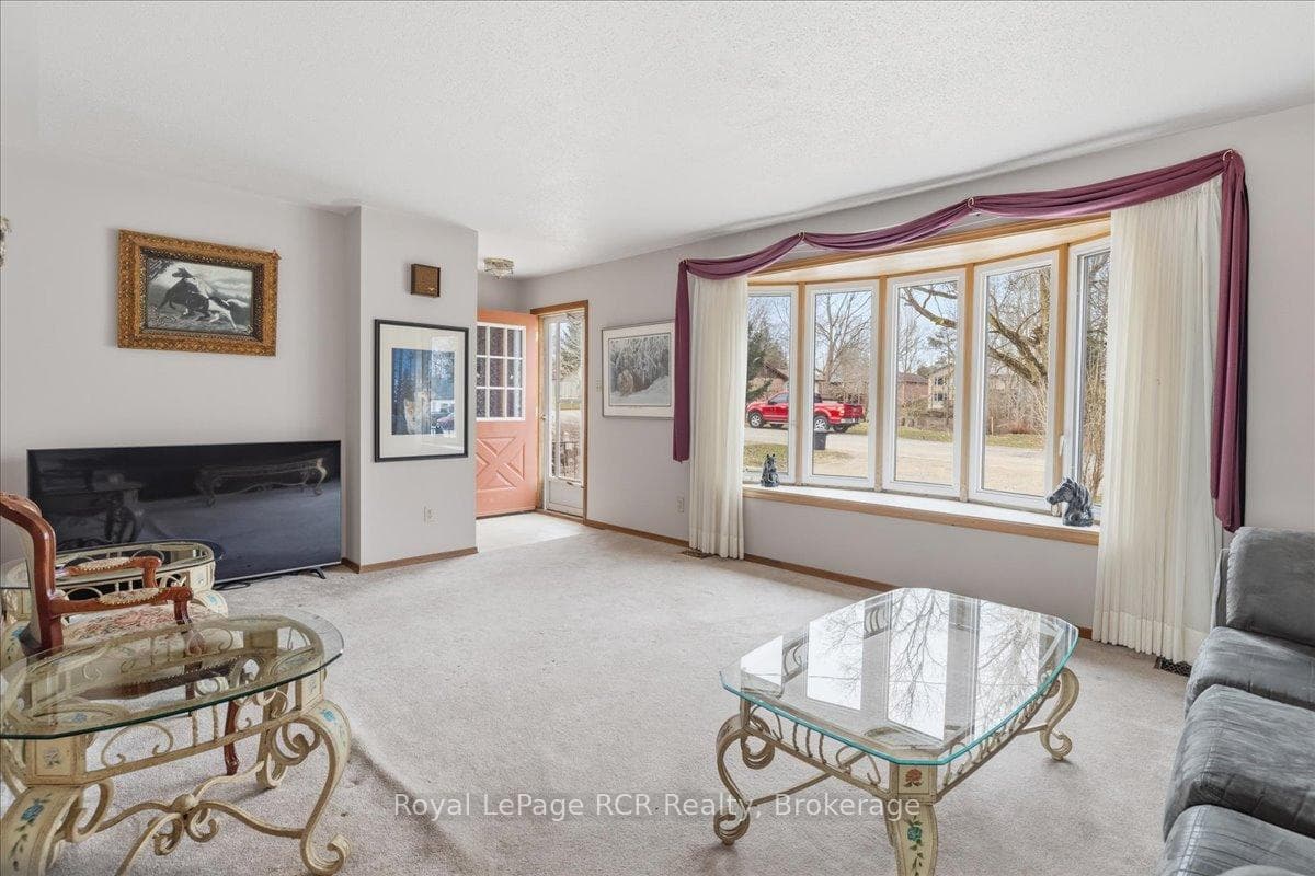 207 George Street photo 10