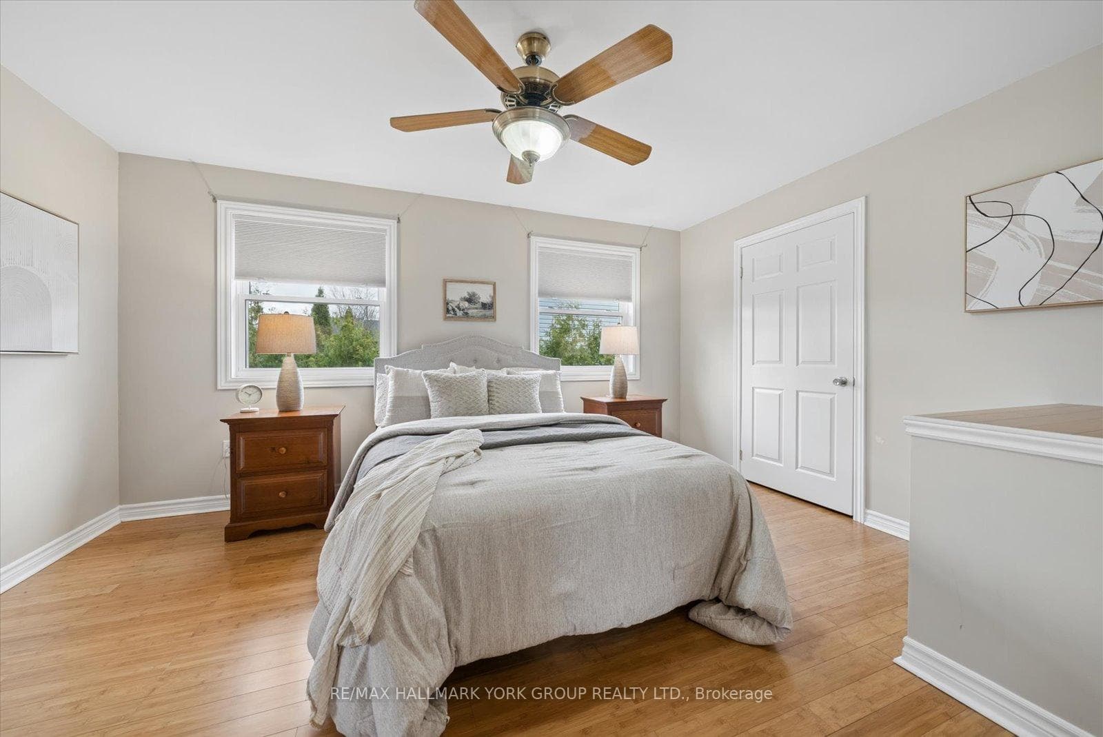 168 Irving Drive photo 23