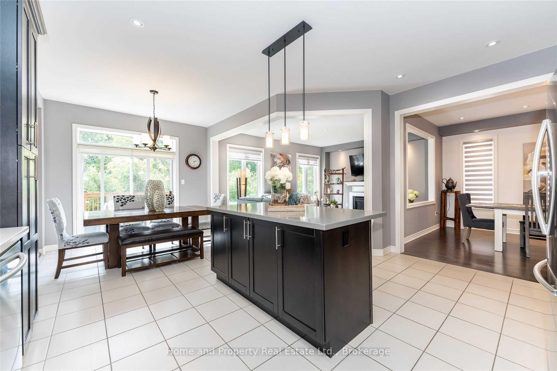 22 Allegro Drive photo 8
