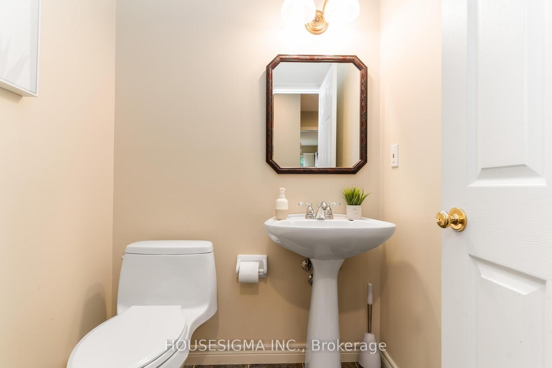 434 Stonehaven Place photo 19
