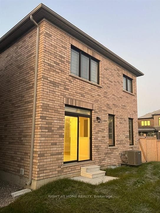 132 Lilac Circle photo 20