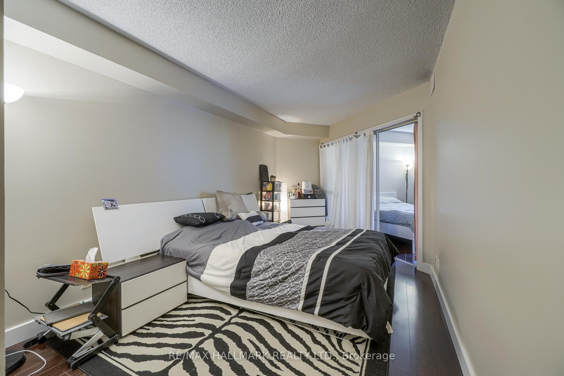92 King Street Unit 414 photo 14