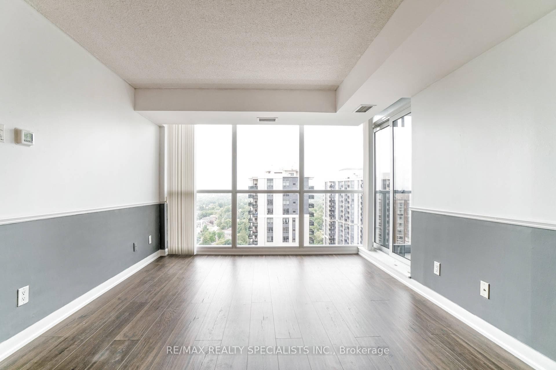 4968 Yonge Street Unit 2915 photo 9