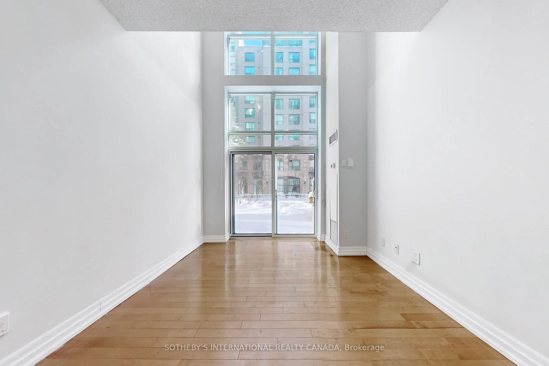 109 Front Street Unit 121 photo 6