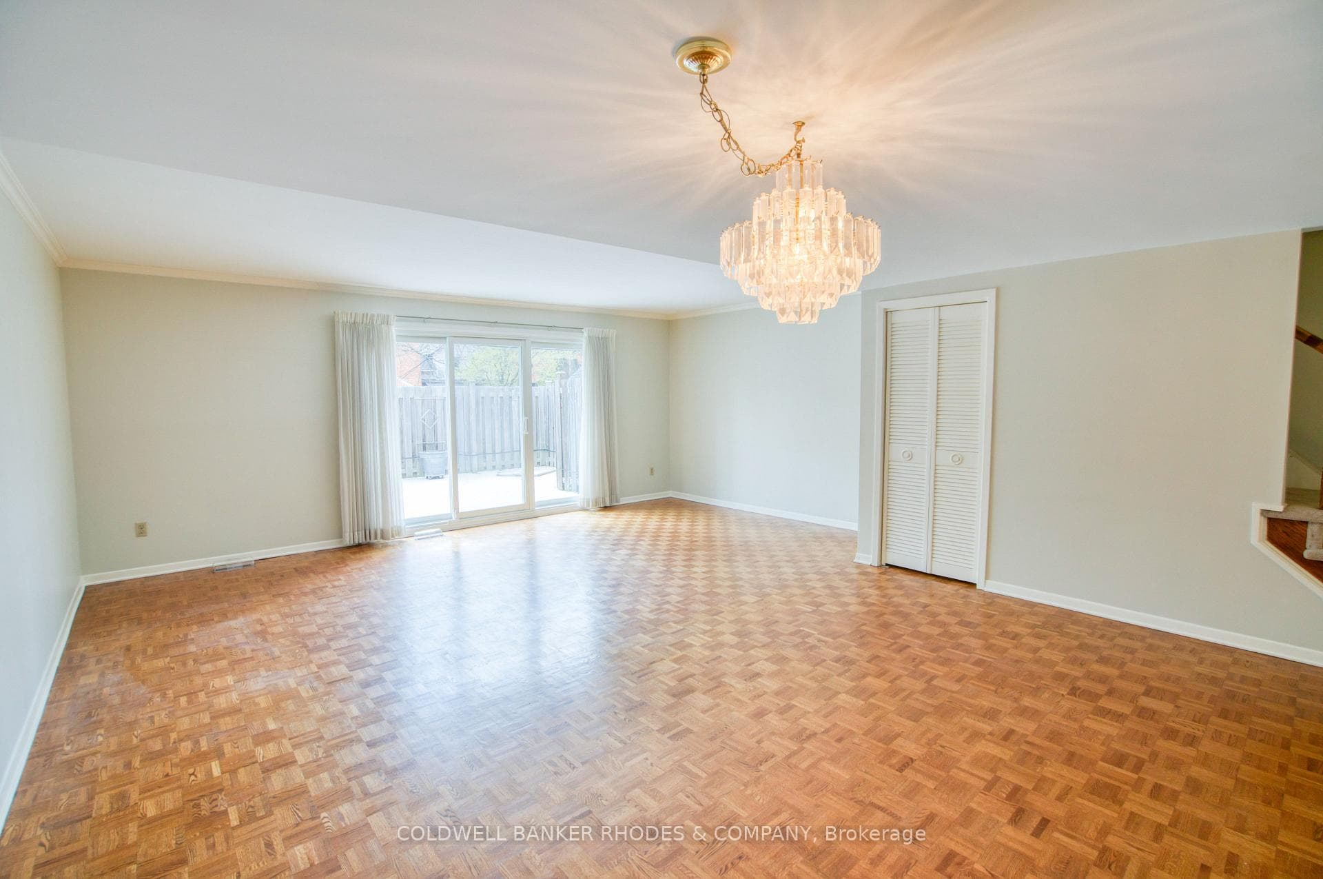 215 MacKay Street Unit 9 photo 14