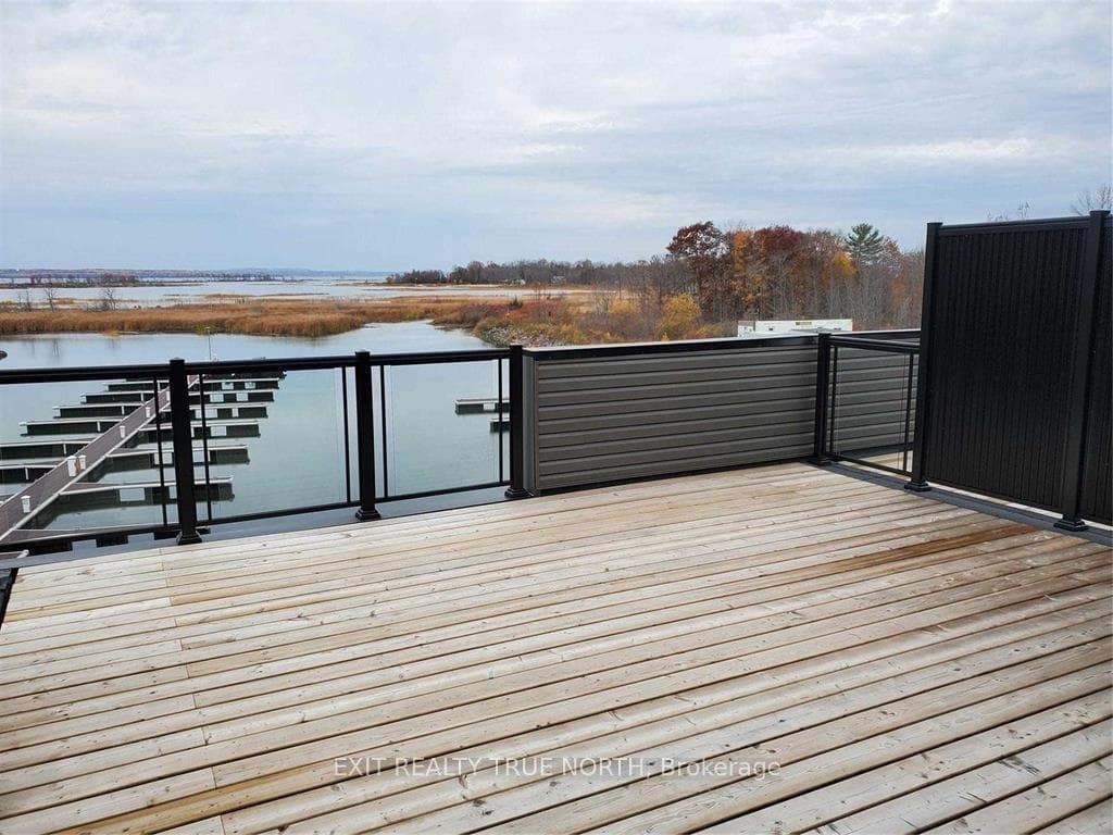 3rd level deck looks out to Georgian Bay