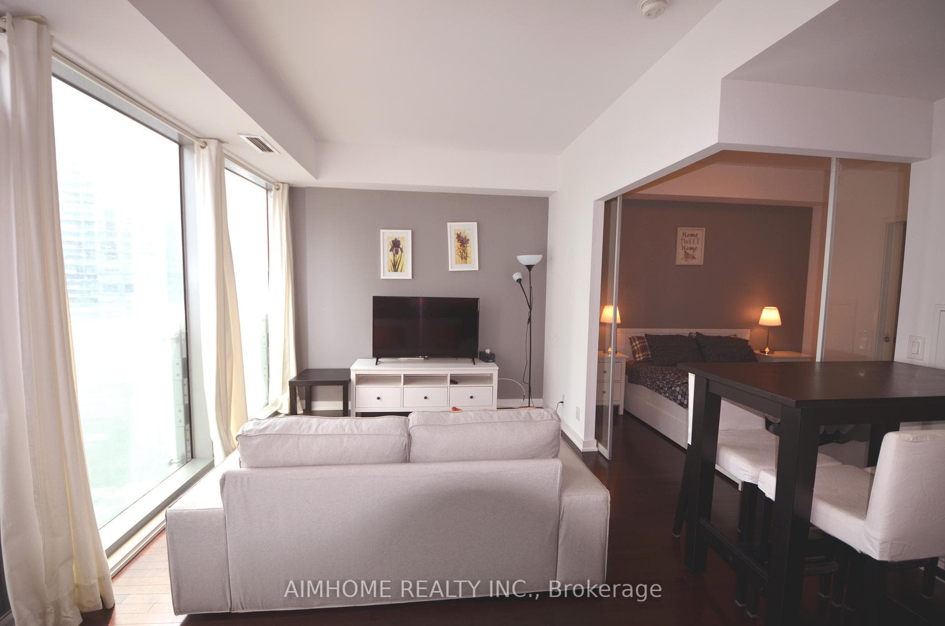 14 York Street Unit 3012 photo 18