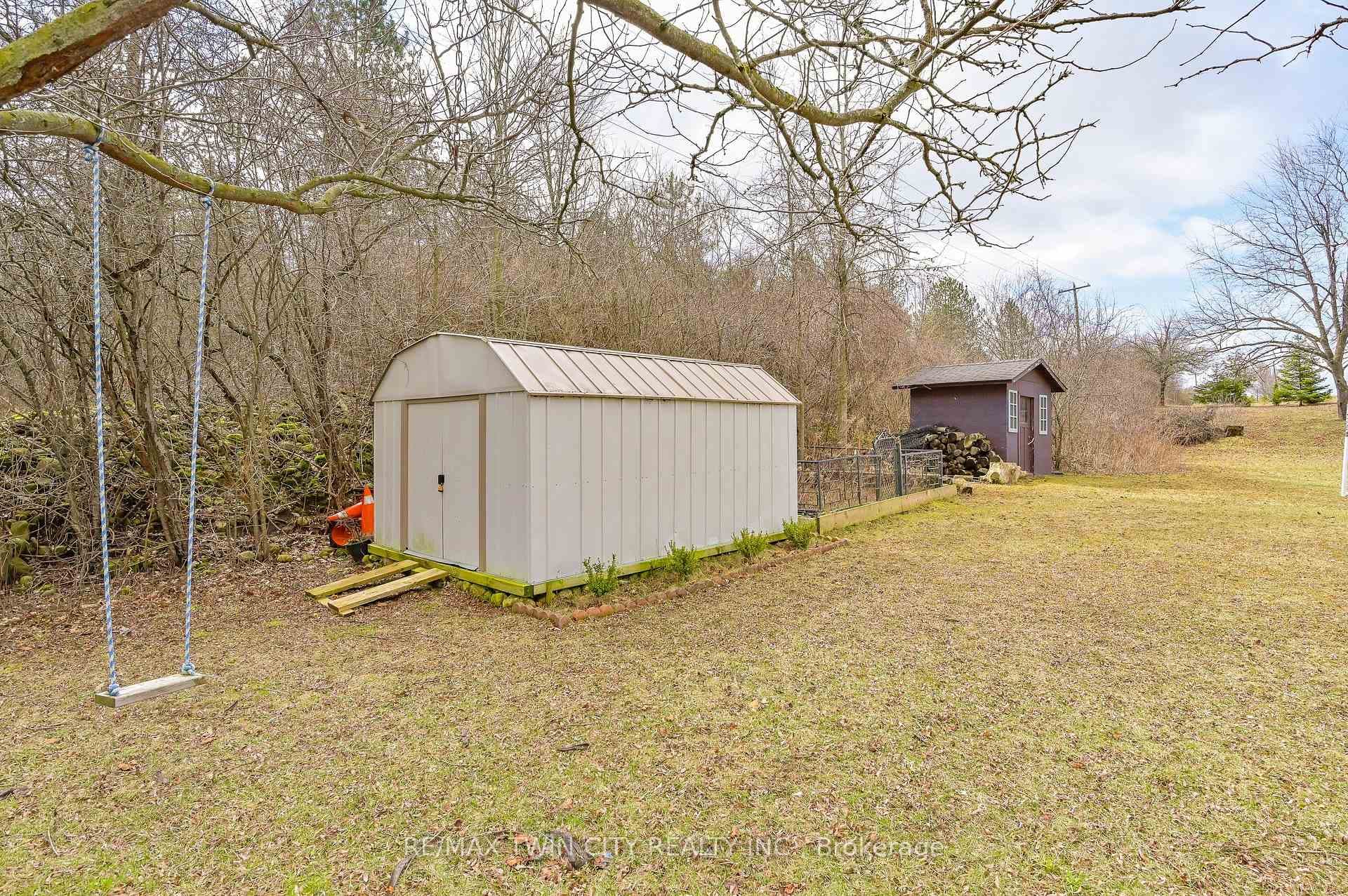 6725 Ellis Road photo 32