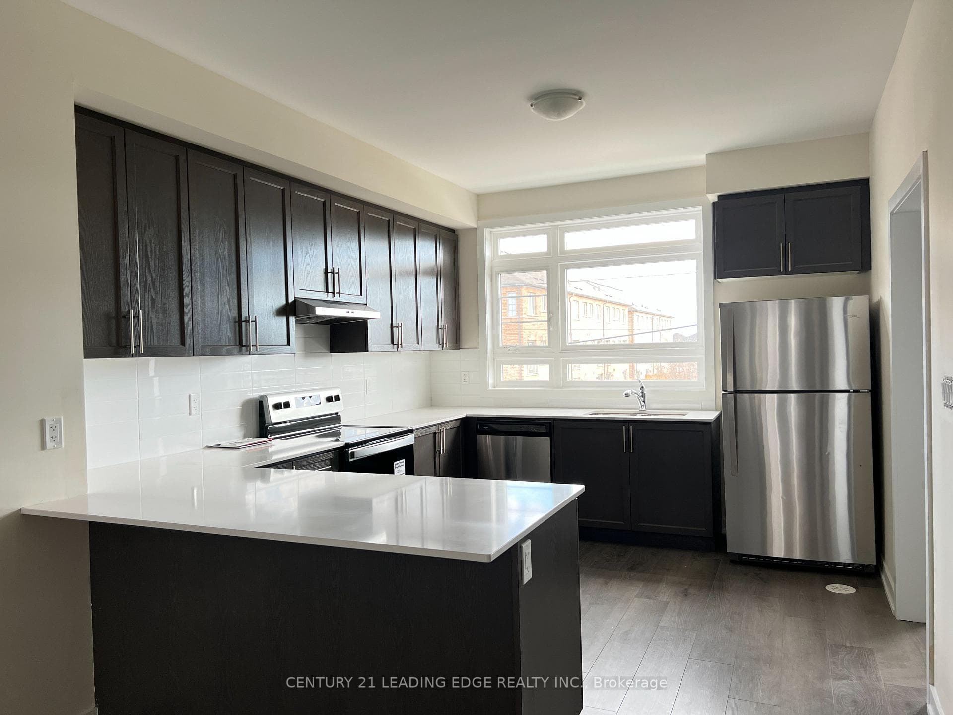 250 Finch Avenue Unit 211 photo 9