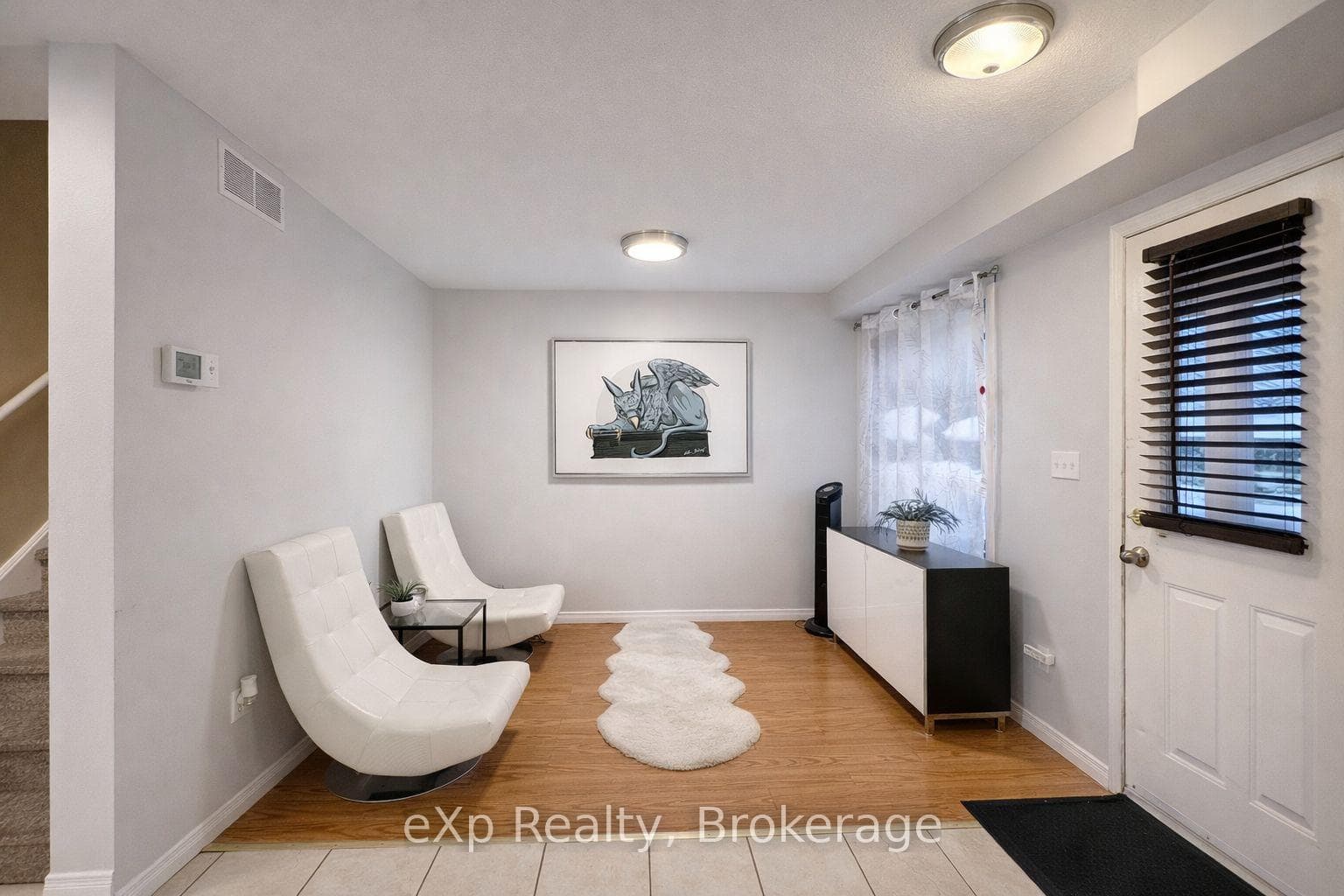 142 York Road Unit 5 photo 2
