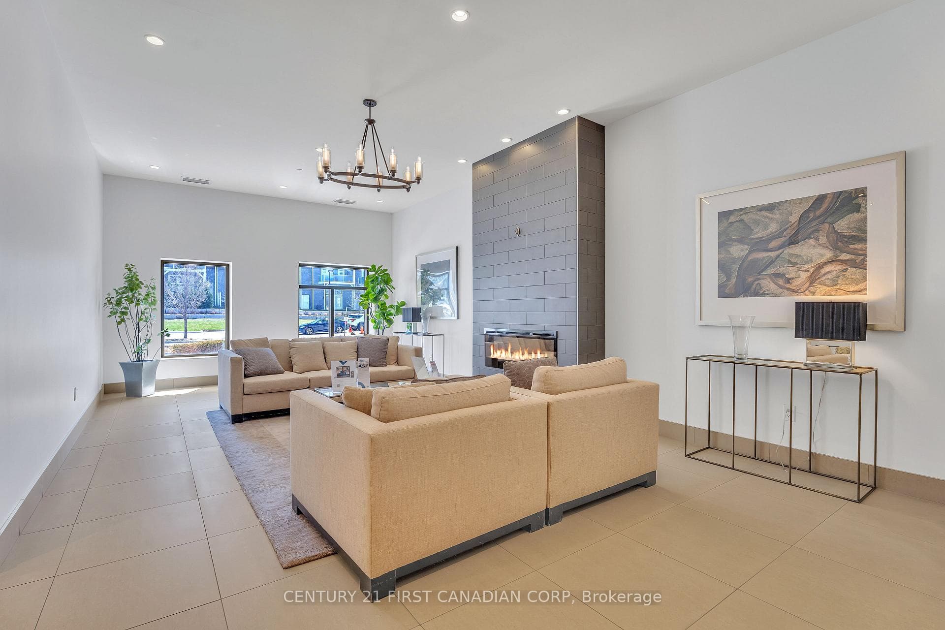240 Villagewalk Boulevard Unit 812 photo 44