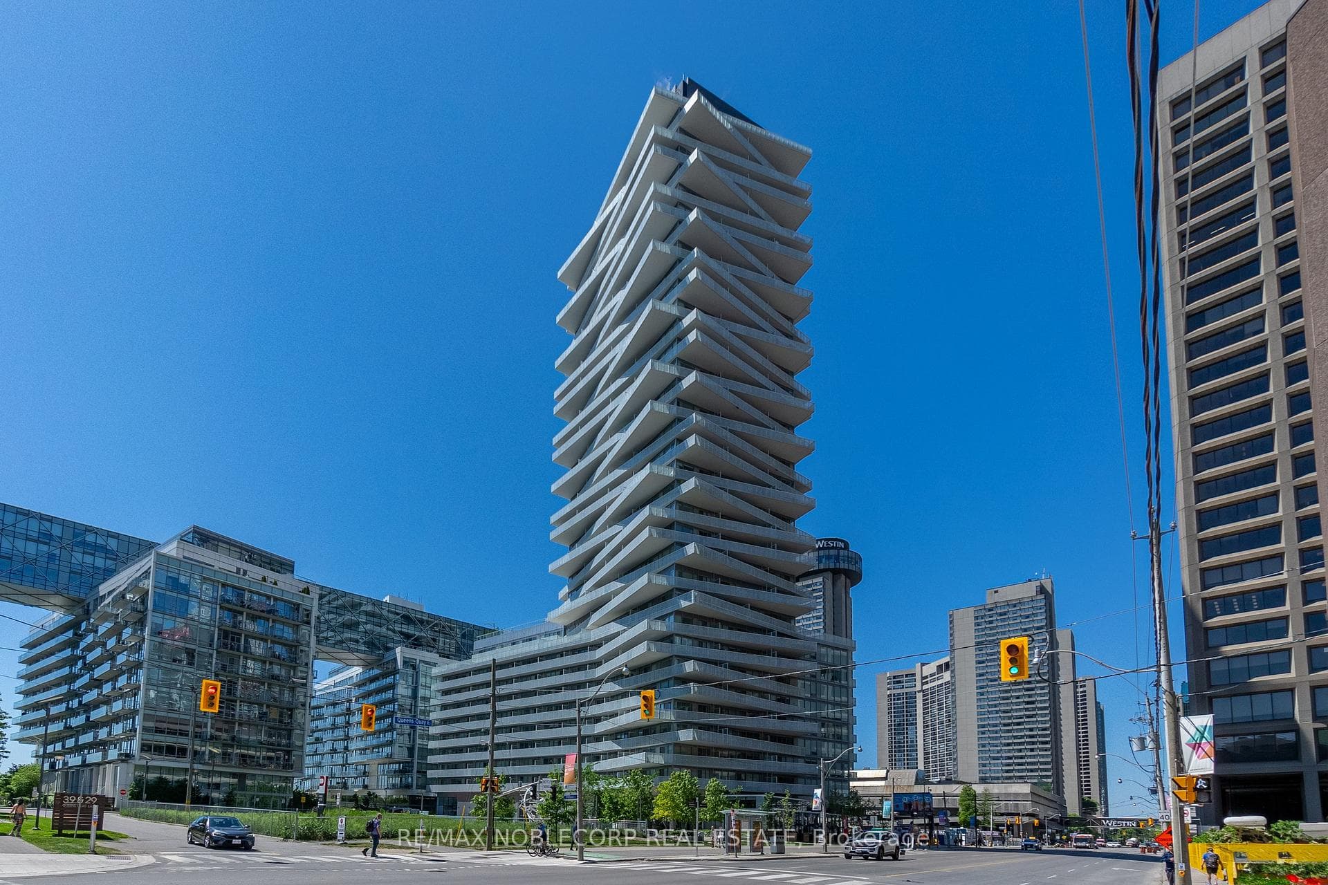 15 Queens Quay Unit 3405 photo 1