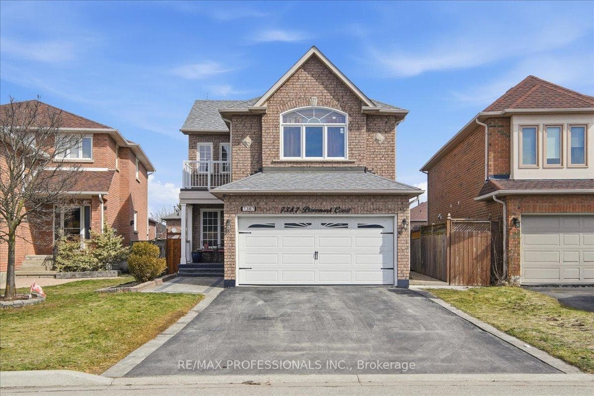 7387 Davemark Court photo 2