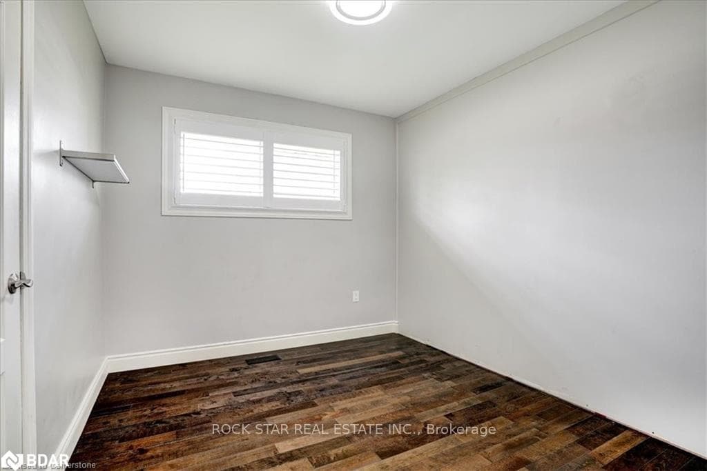 112 Sunrise Drive Unit Main photo 8