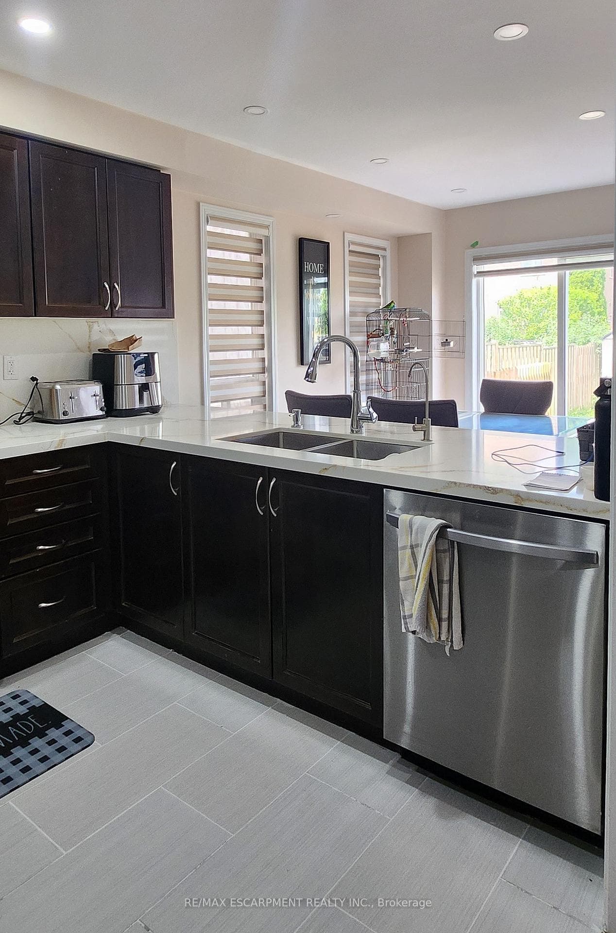 152 Thomas Avenue photo 14