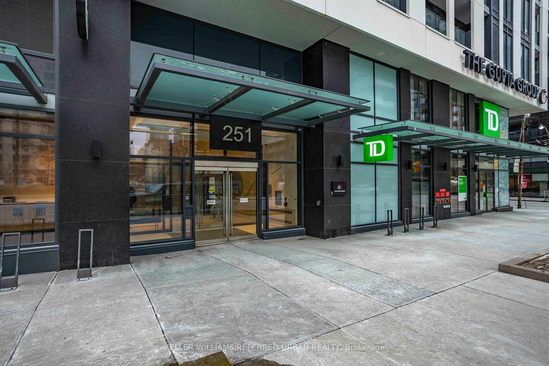 251 Jarvis Street Unit 1610 photo 24