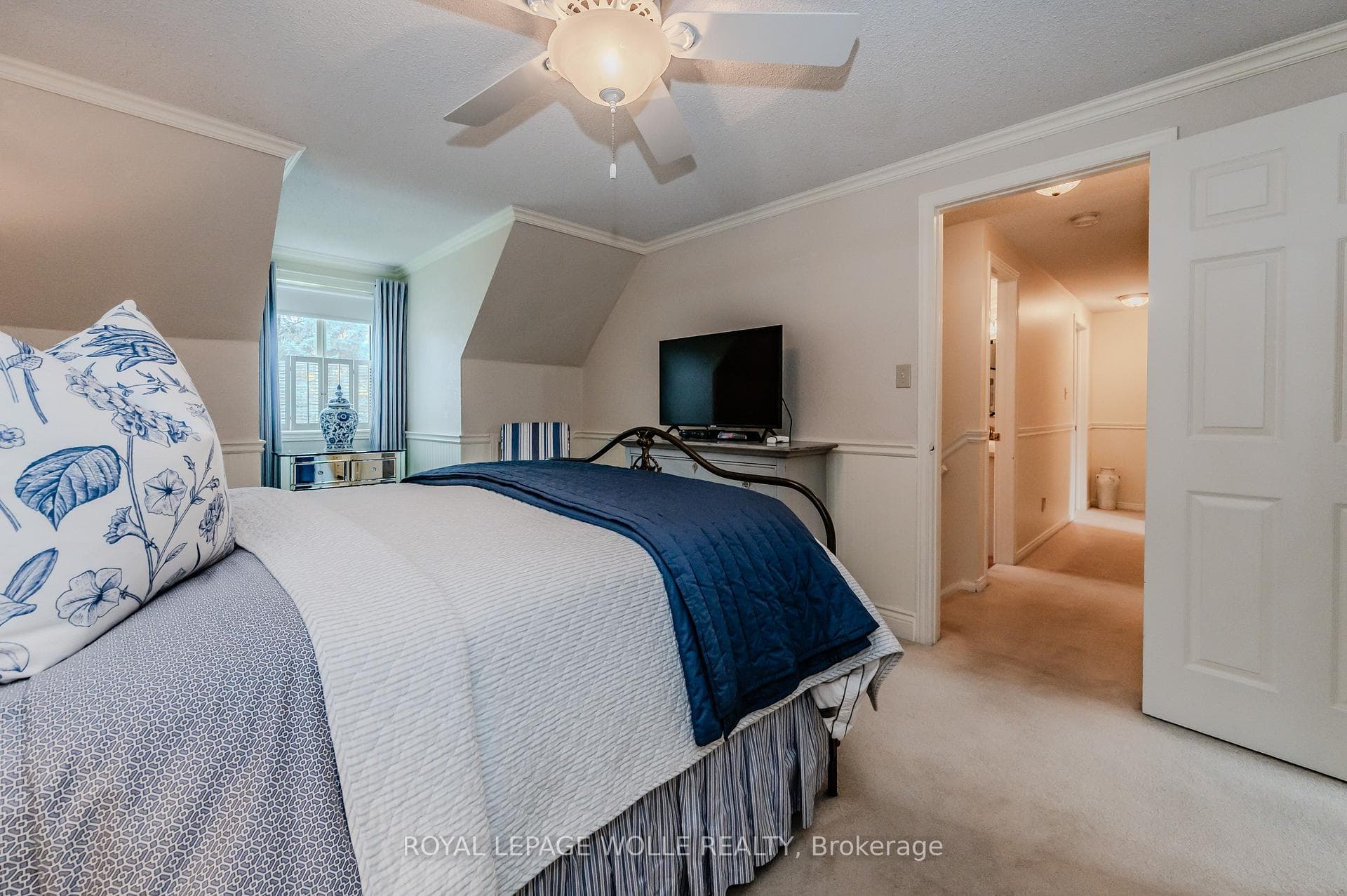 552 Wissler Road photo 22