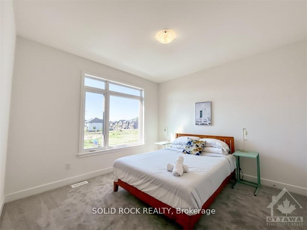 764 OVATION Grove photo 22