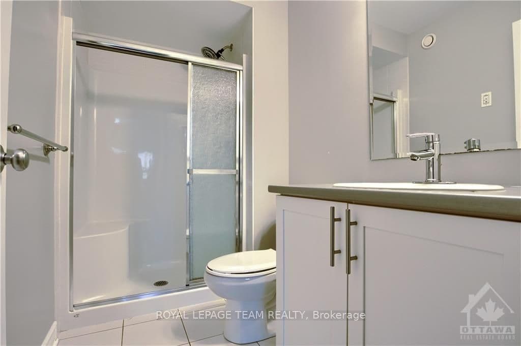220 LEATHER LEAF Terrace photo 19