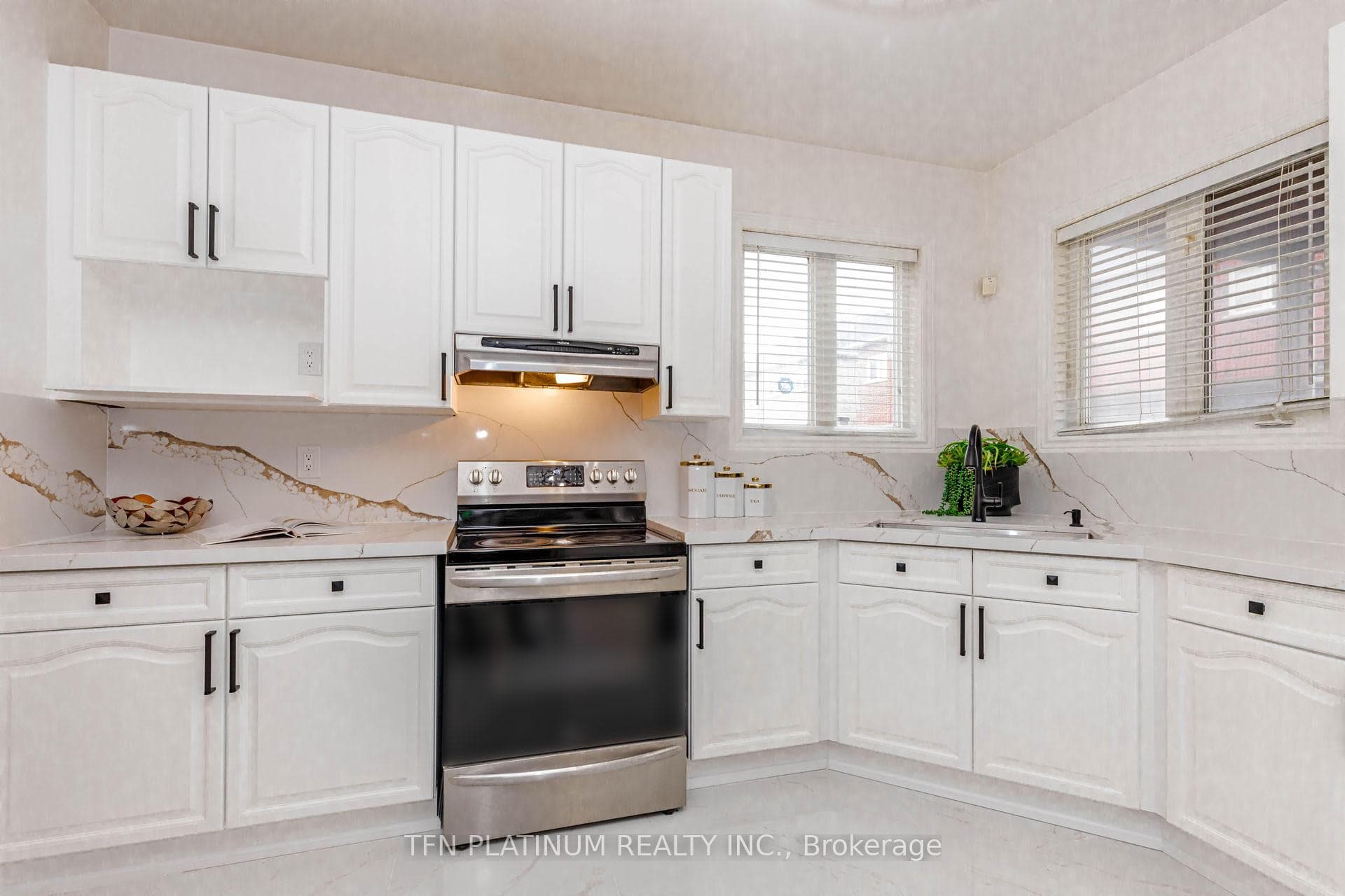 28 Banks Drive photo 30