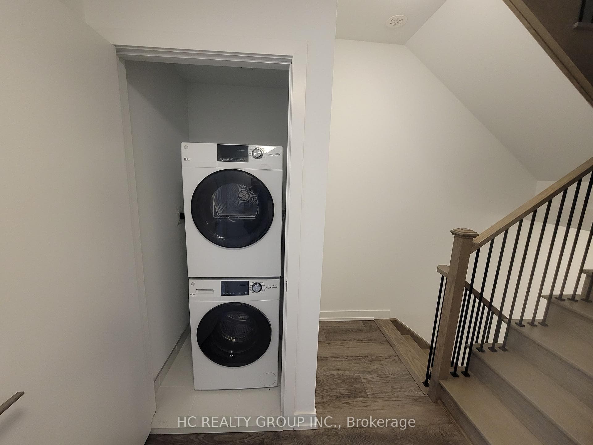 3079 Pharmacy Avenue Unit 17 photo 15