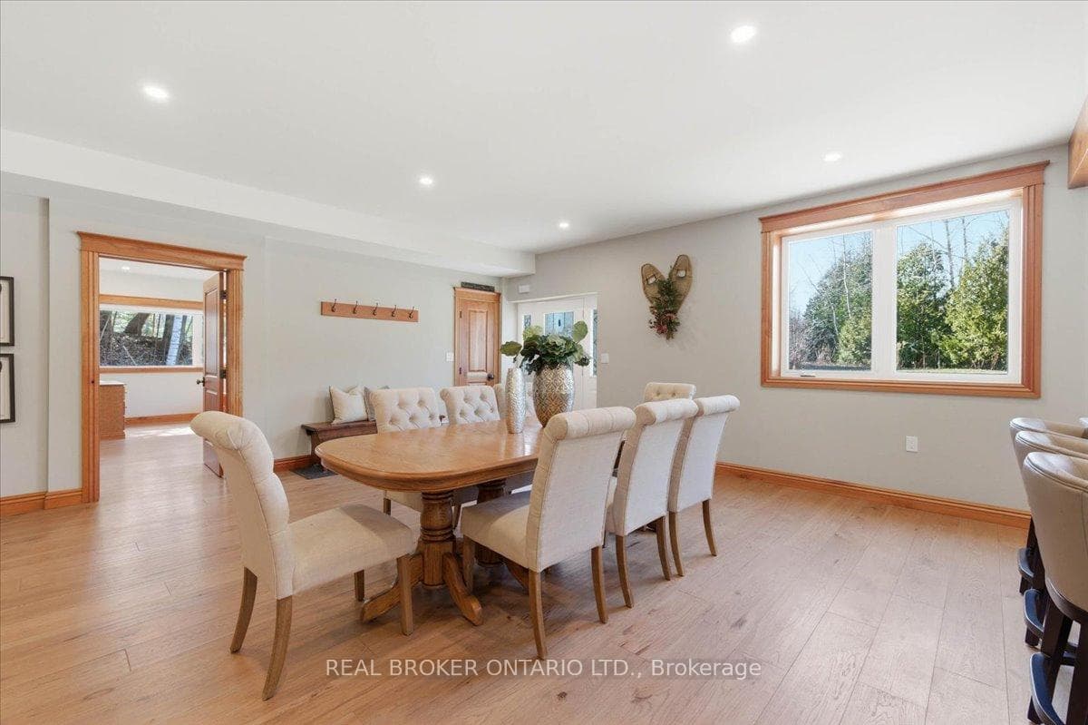 4589 WATSON Road photo 13