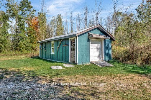 714 SILLS Road photo 40