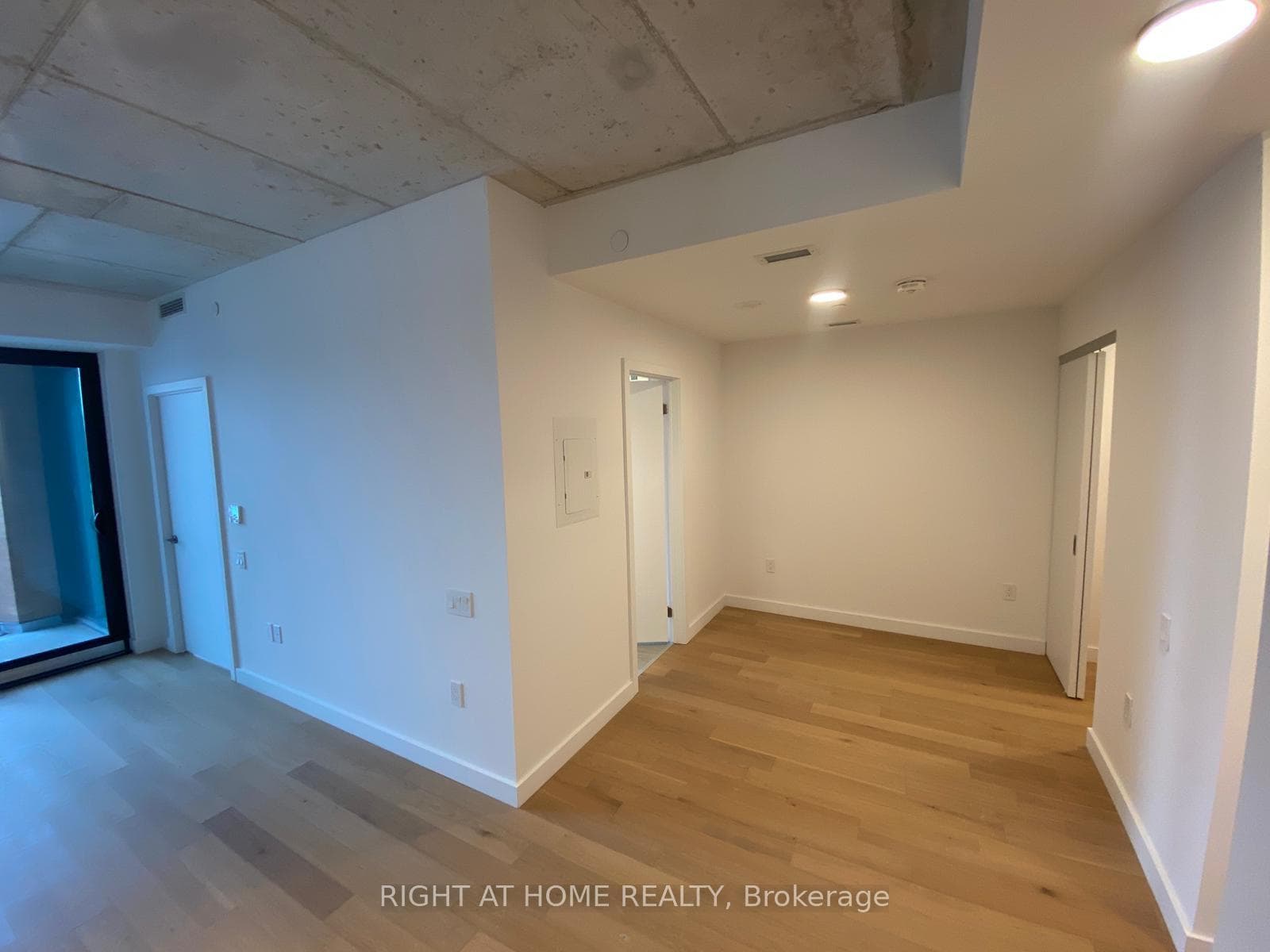 1720 Bayview Avenue Unit 329 photo 10