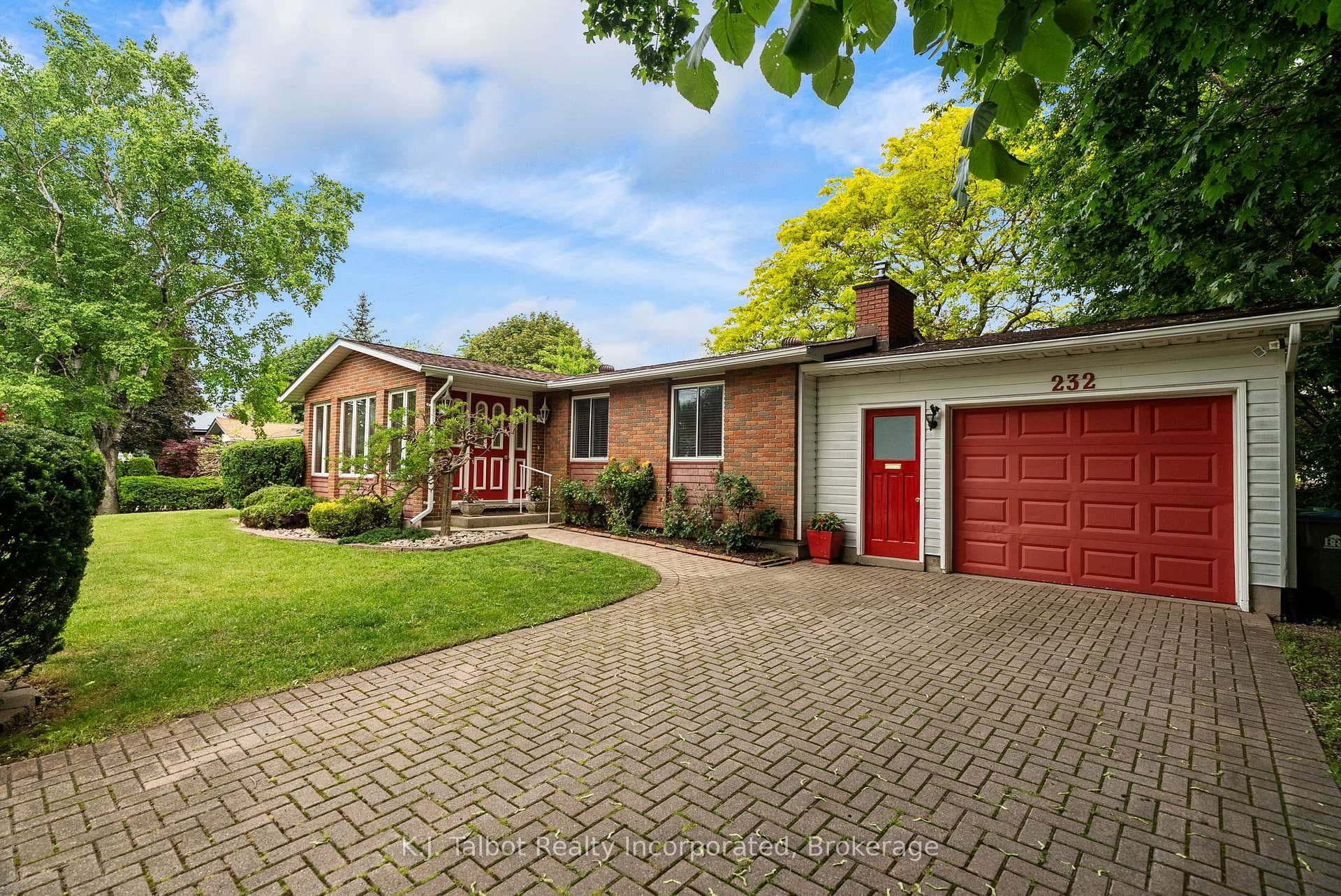 232 Picton Street photo 2
