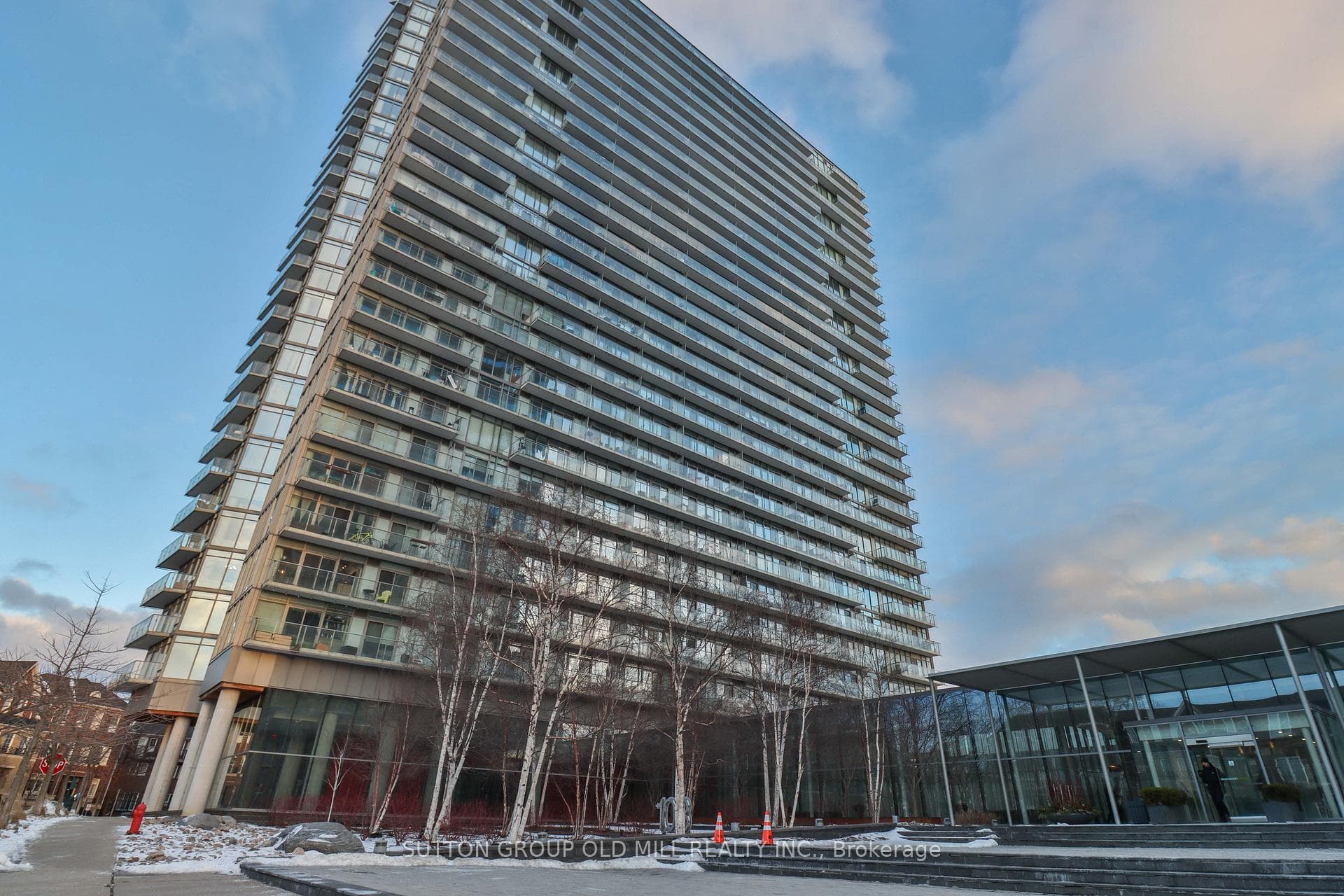 103 The Queensway N/A Unit 1310 photo 28