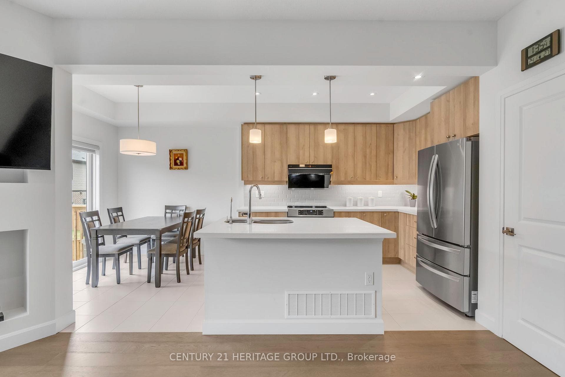 75 Bensley Lane photo 9