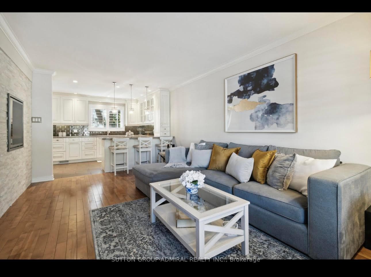 80 Marshall Street photo 8