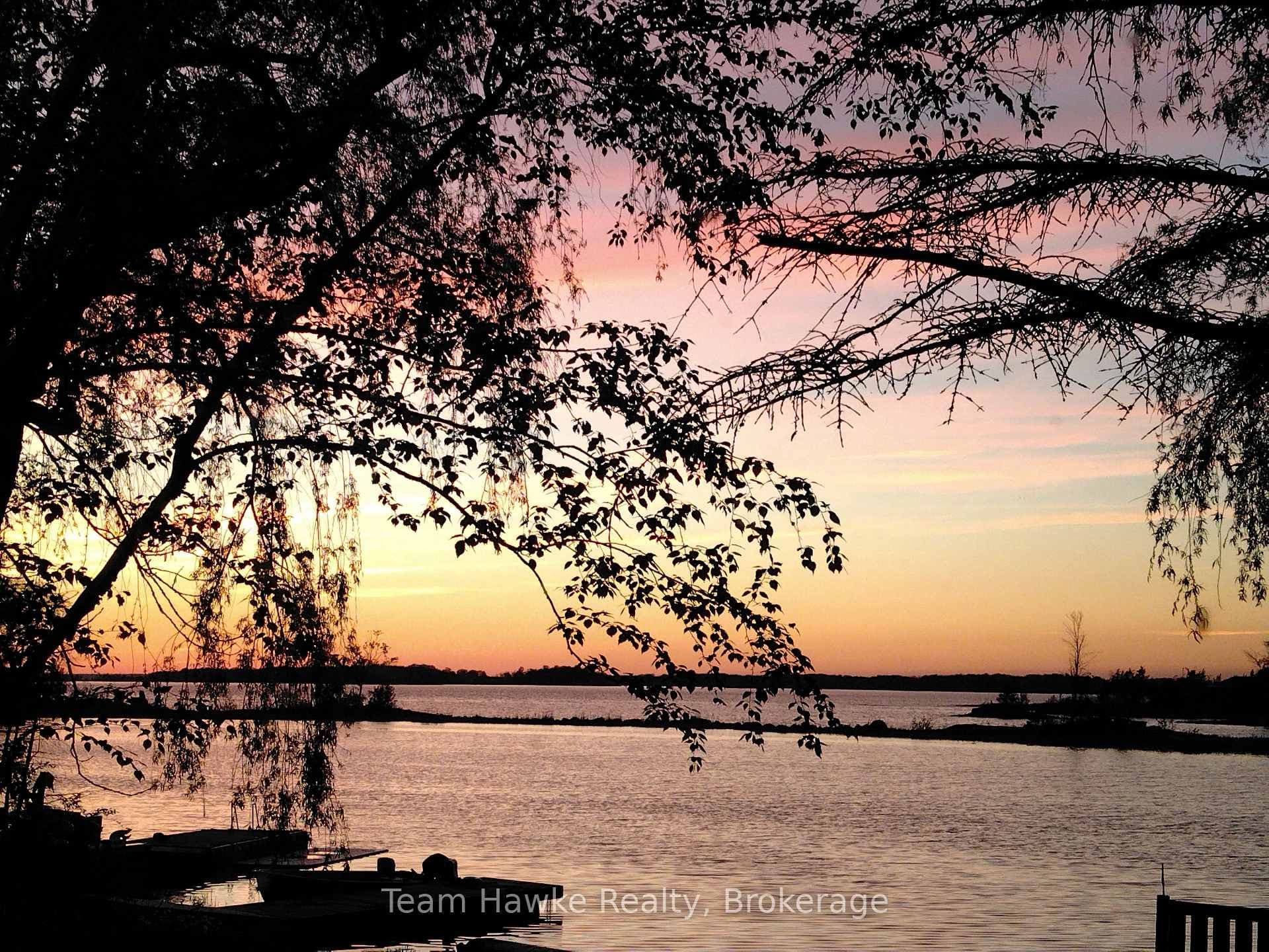 32 Long Point Road photo 41