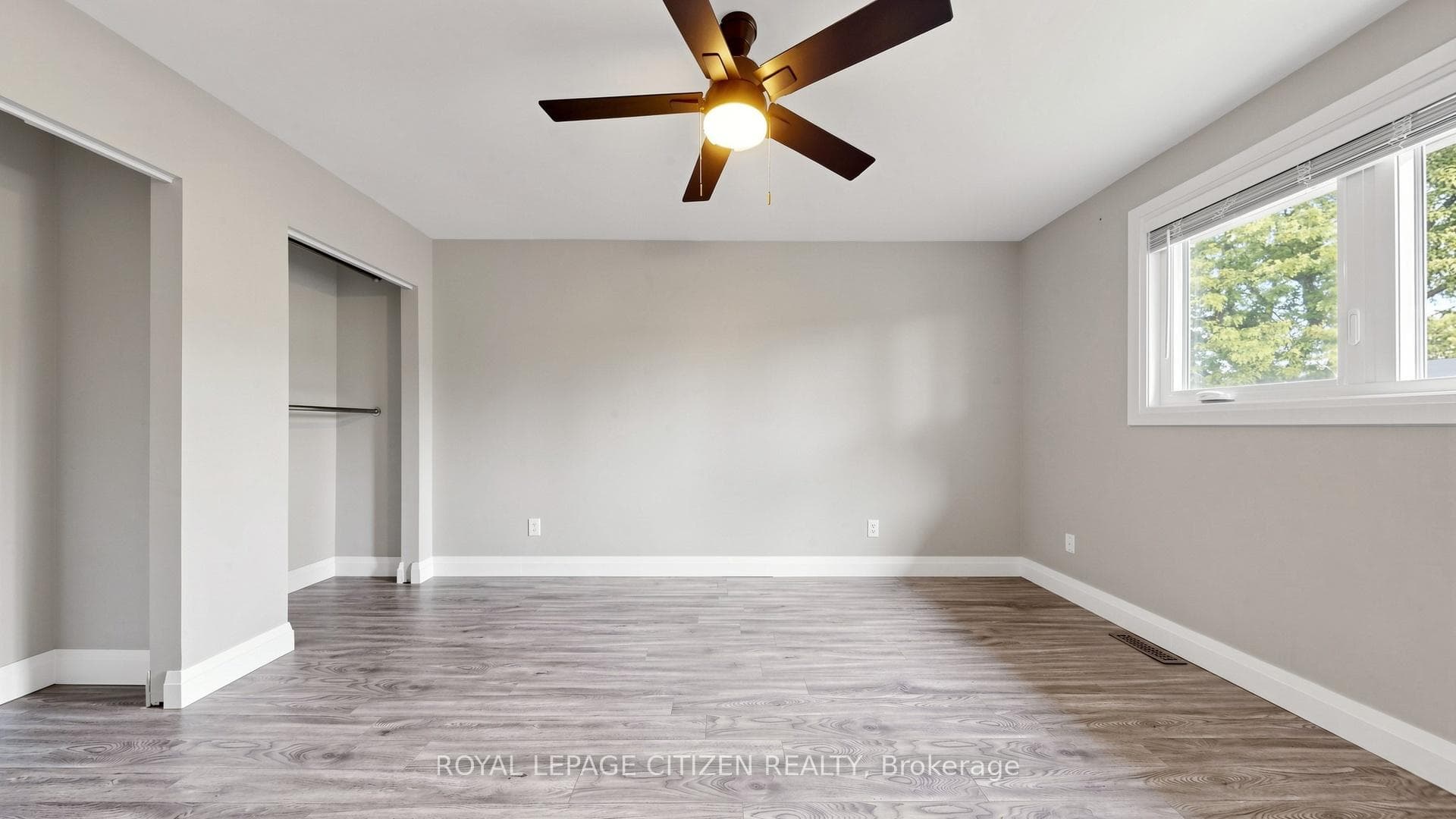 27 Emperor Avenue photo 28