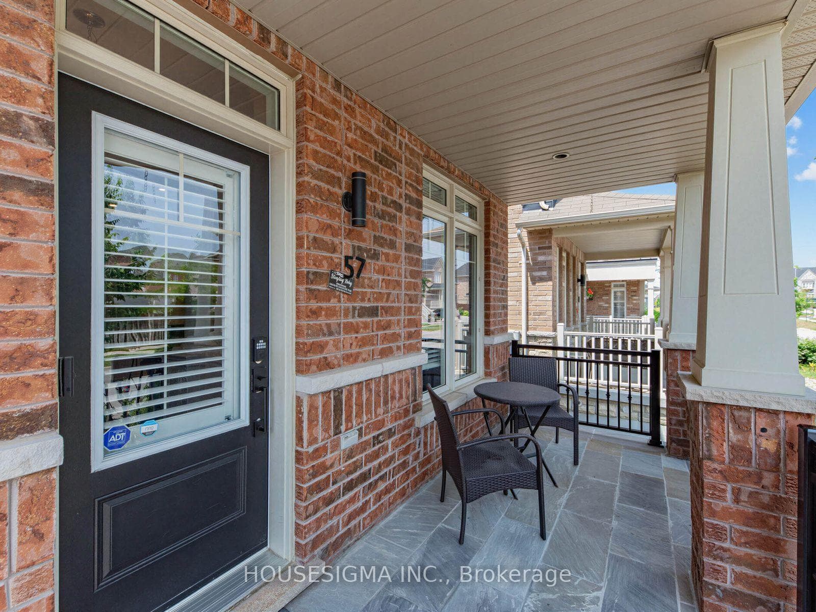 57 Chao Crescent photo 3