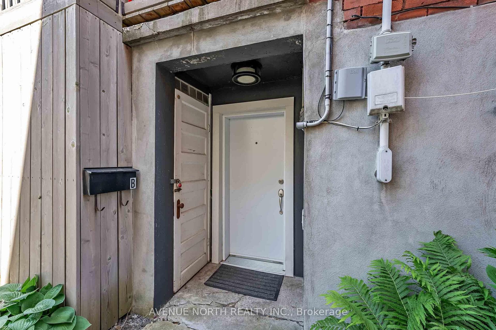 Apartment Entry.