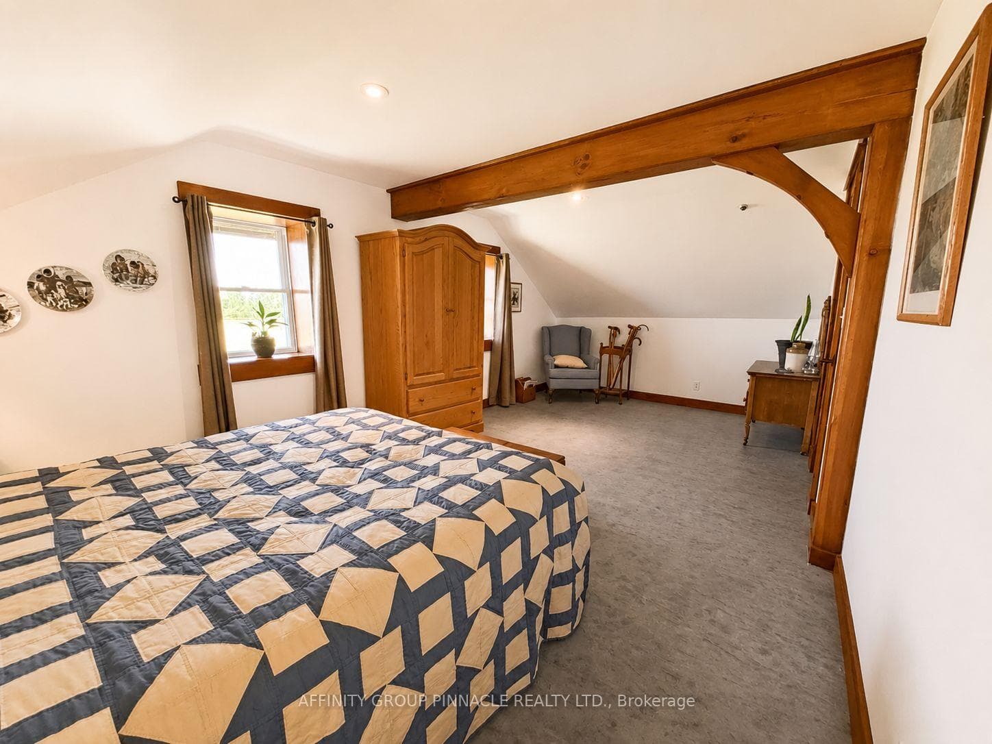 1693 Heights Road photo 32
