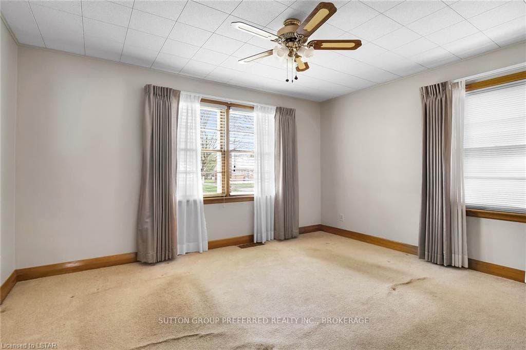 355 THIEL Street photo 13