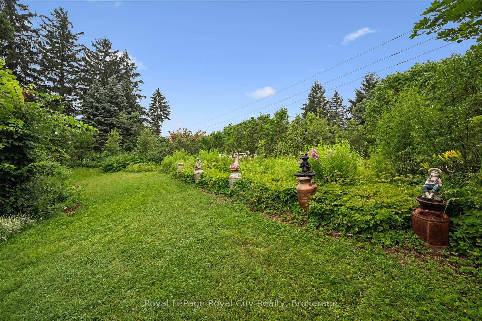 30 Westminster Avenue photo 34