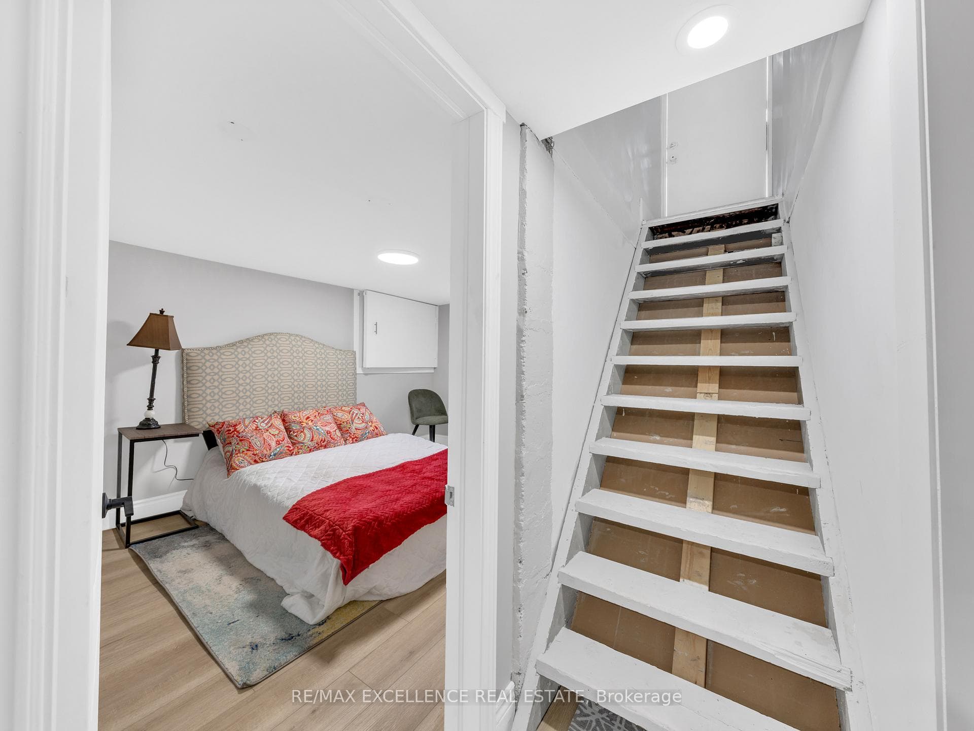 918 Elsmere Avenue photo 21
