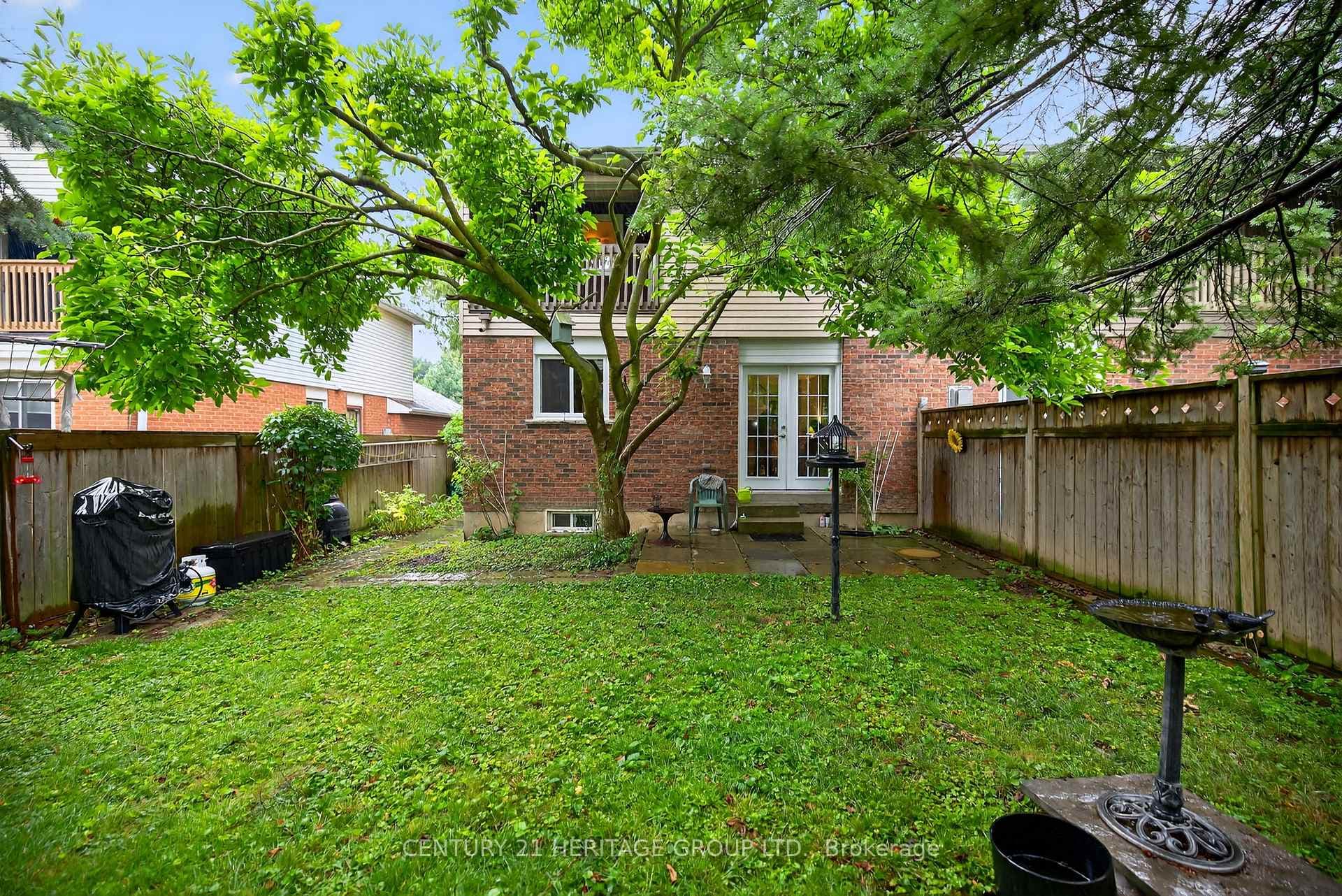 374 Maplegrove Avenue photo 30
