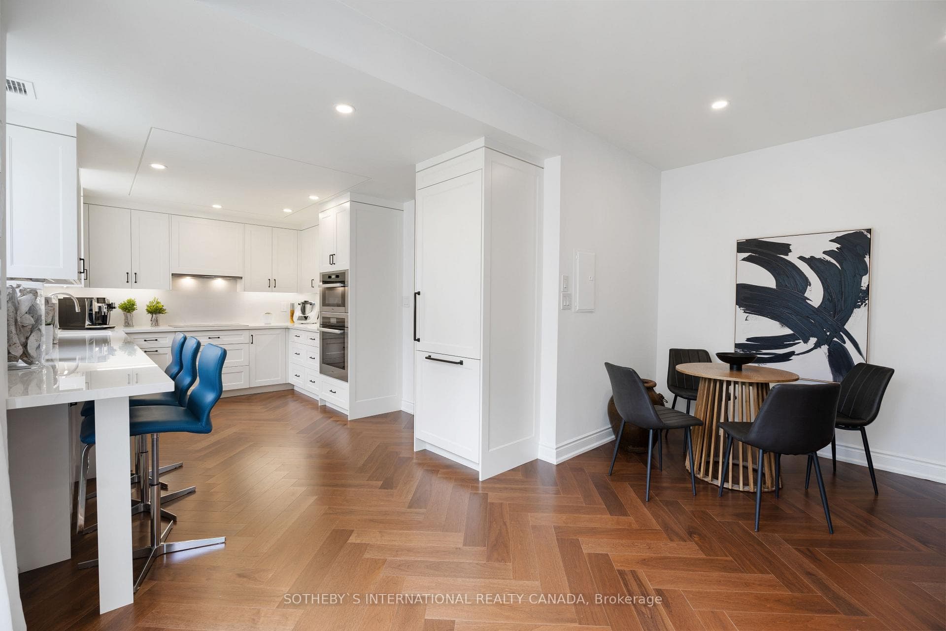 77 Mcmurrich Street Unit Ph16 photo 11