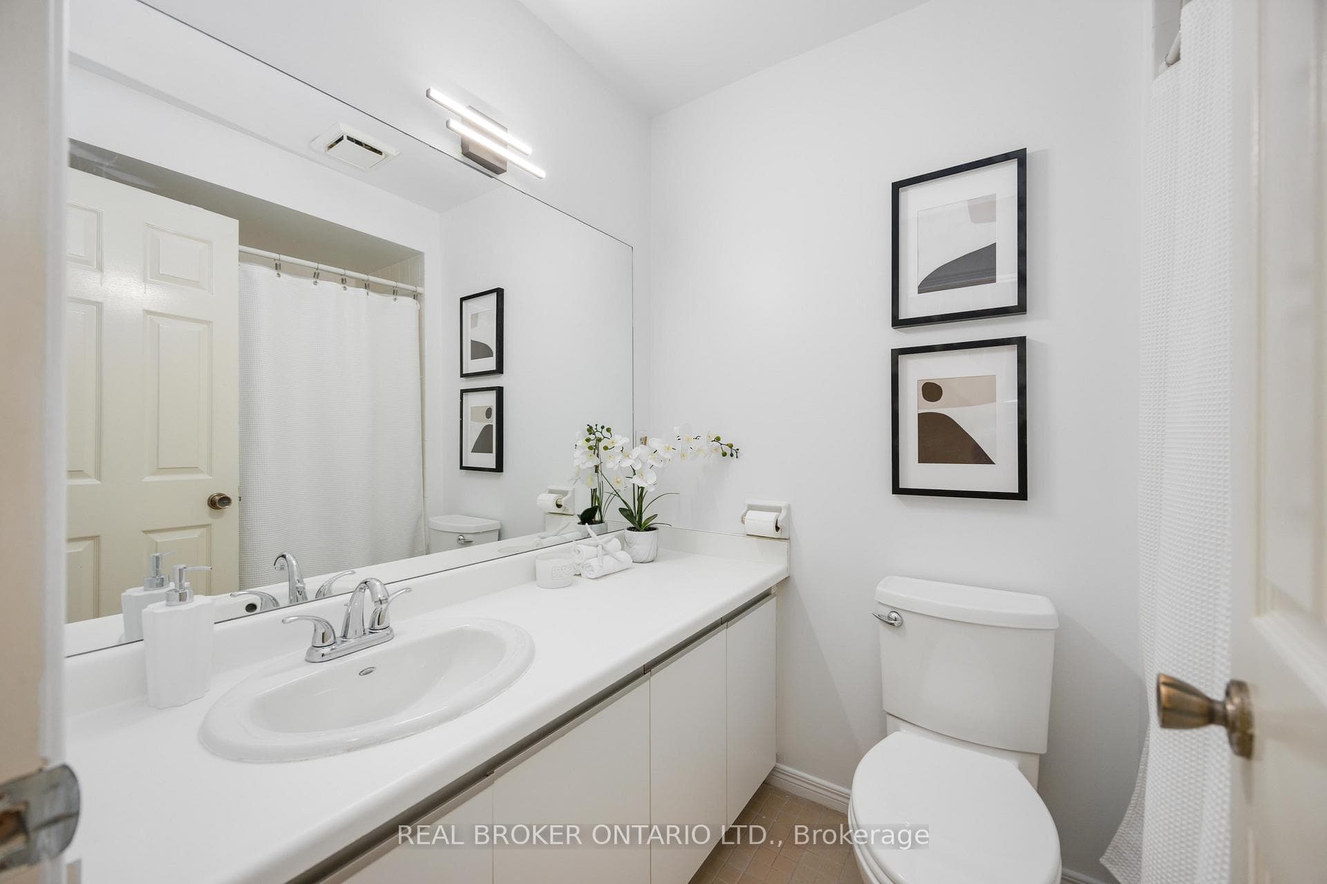 66 Boultbee Avenue Unit 8 photo 17