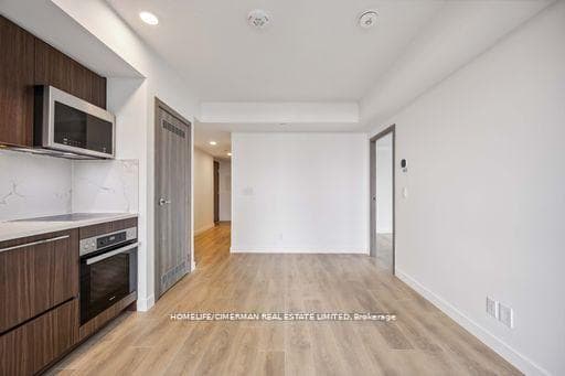 38 Widmer Street Unit 3907 photo 10