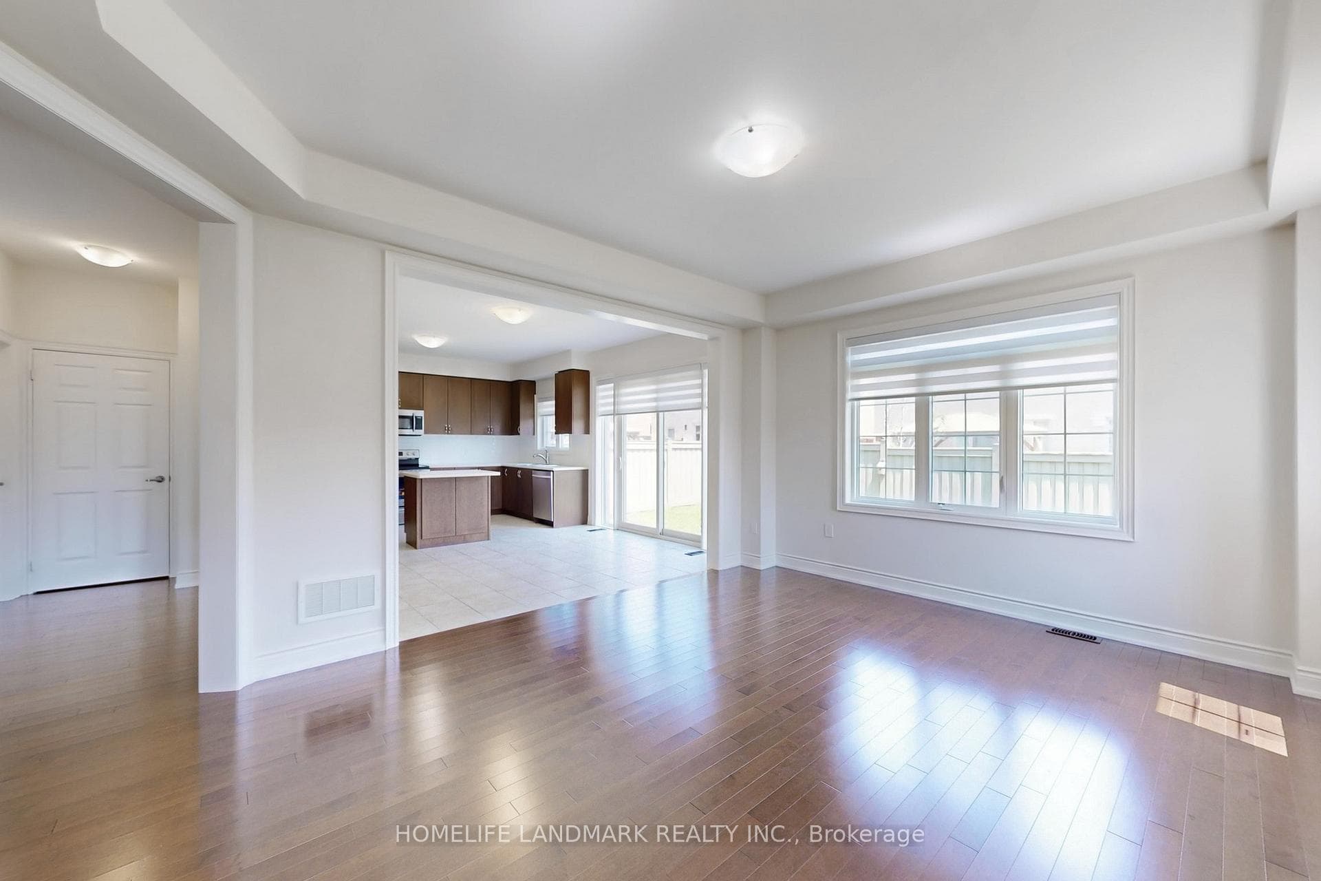 1533 Devine Point photo 23
