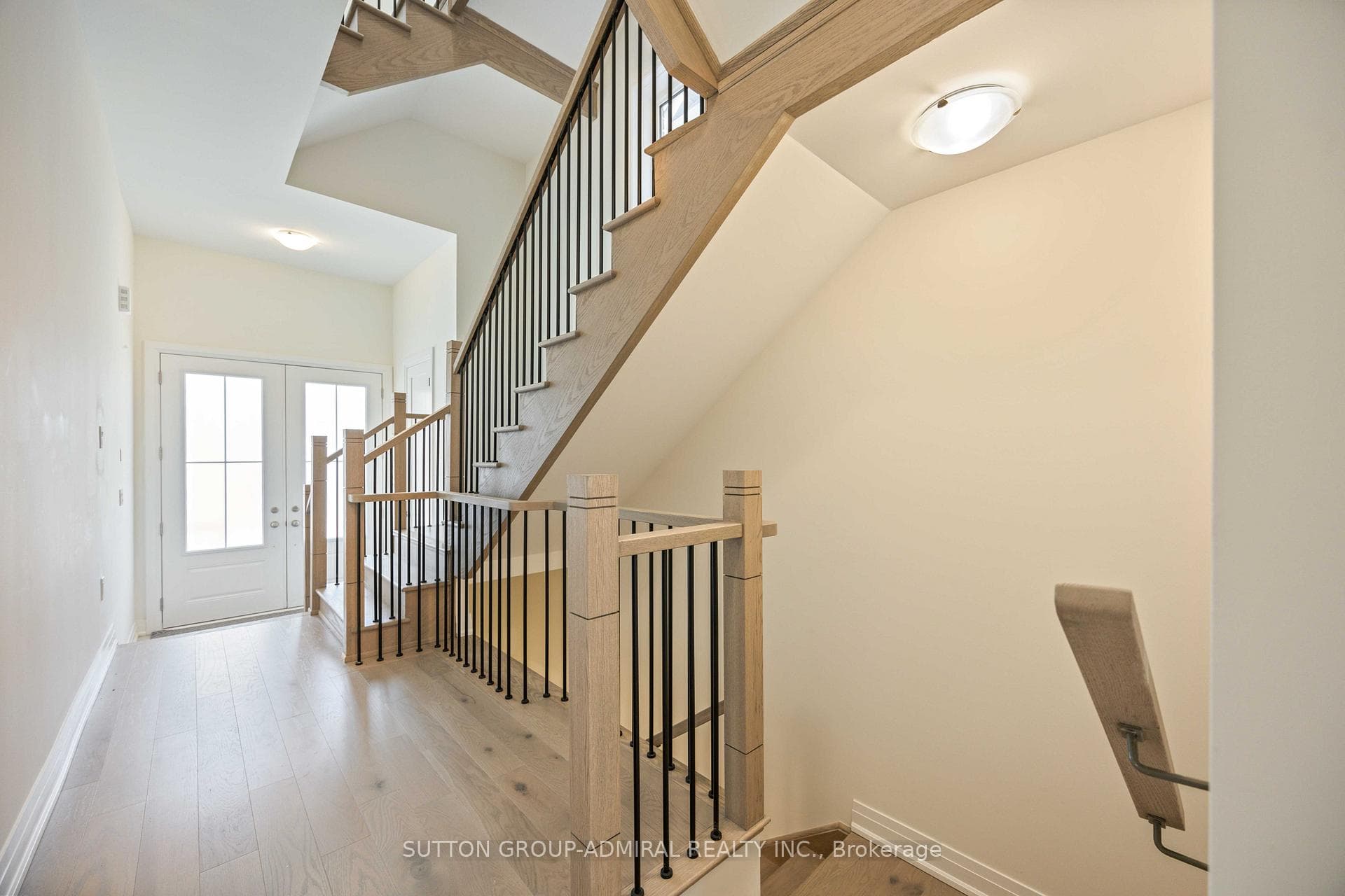 7 William Logan Drive photo 5