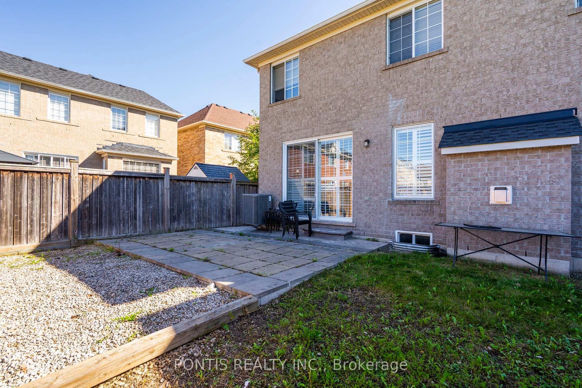 44 DAMATTA Drive photo 43