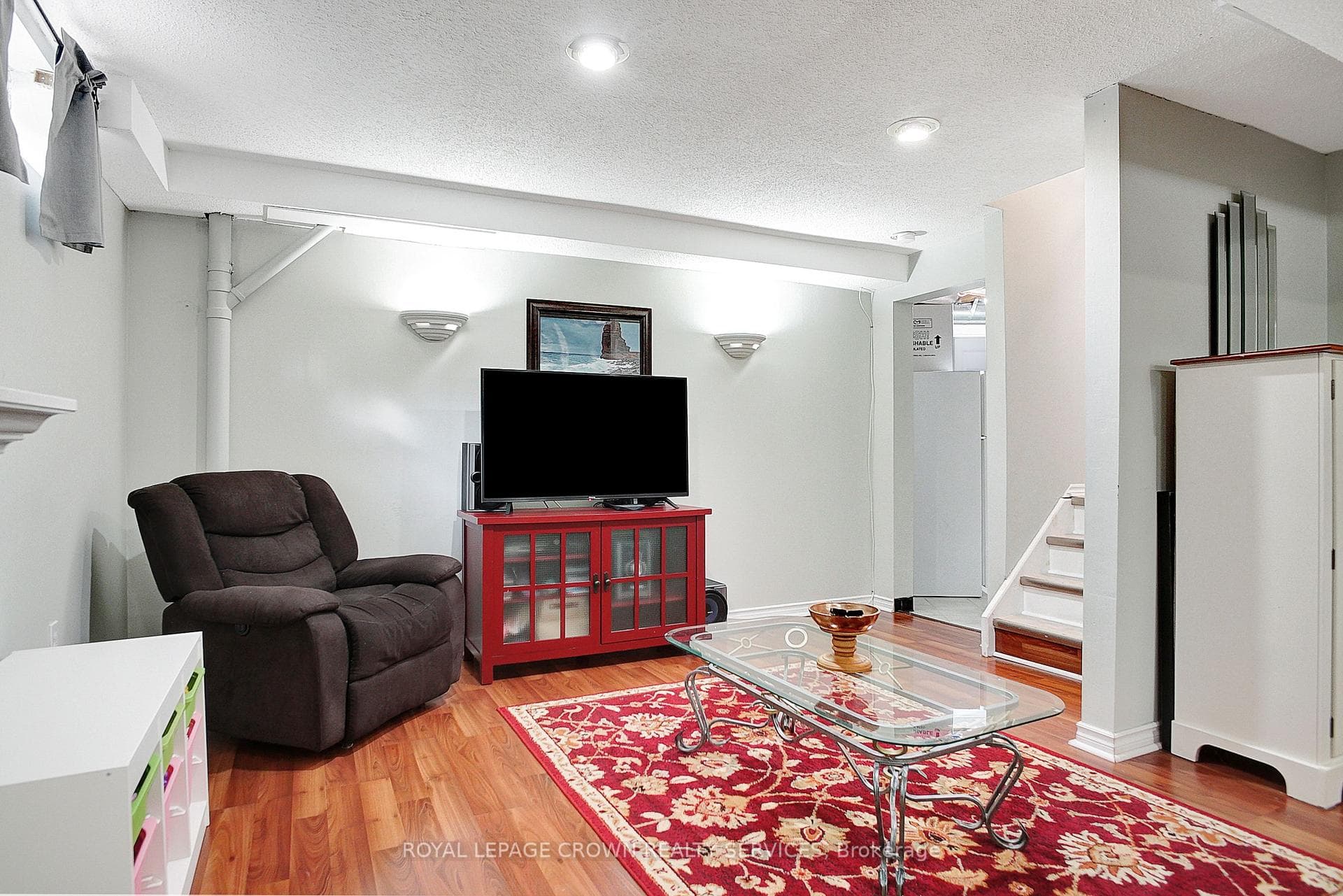 160 Gatehouse Drive photo 25