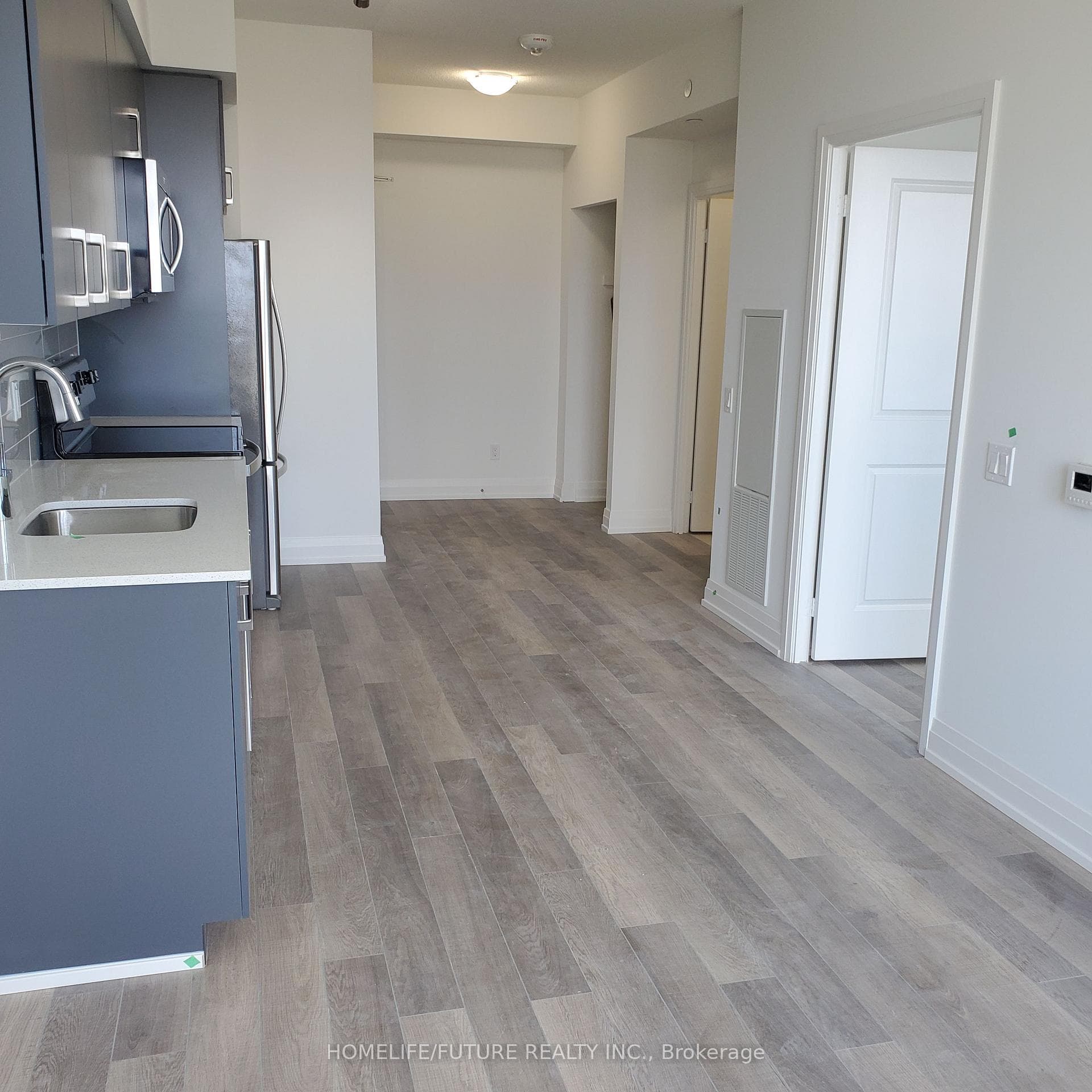 3121 Sheppard Avenue Unit 1701 photo 2